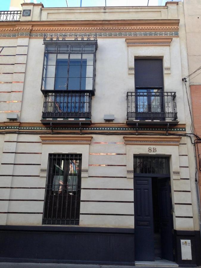 Apartamento Con Solera En El Corazon De Triana Seville Exterior photo